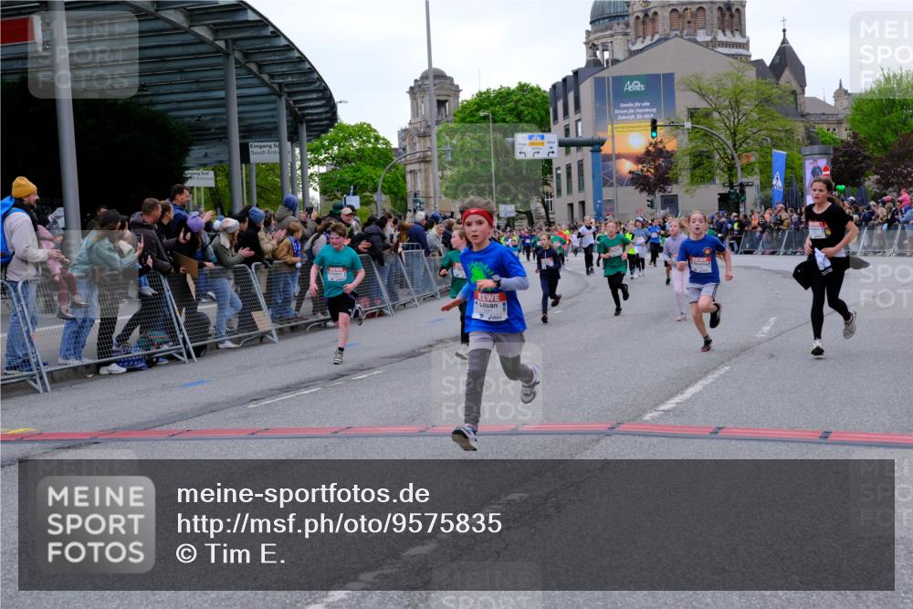 25.04.2026 - Das Zehntel Tim E. http://msf.ph/oto/9575835 25.04.2026 10:54:59 Ziel 5116, 5388, 5394, 5456, 5498, 5674, 5880, 5927, 5959, 6007, 6061, 6090, 6206, 6221, 6249, 6958, 7177, 7500, 7517, 7618, 7701, 7807, 7837, 7856 meine-sportfotos.de
