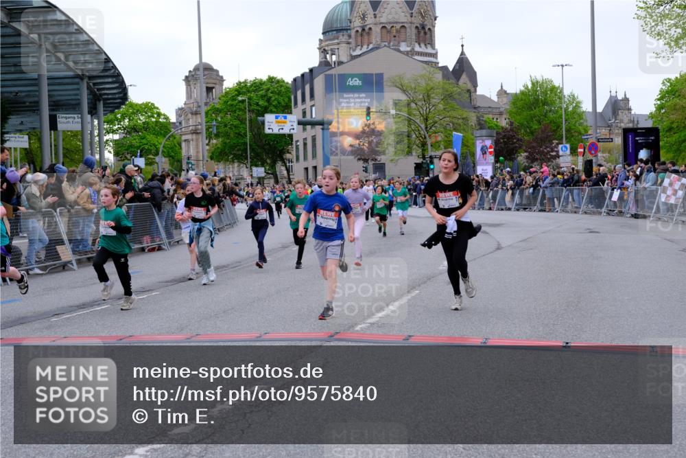 25.04.2026 - Das Zehntel Tim E. http://msf.ph/oto/9575840 25.04.2026 10:55:00 Ziel 5388, 5394, 5456, 5498, 5674, 5880, 5927, 5959, 6007, 6061, 6090, 6206, 6221, 6249, 6958, 7177, 7500, 7517, 7618, 7701, 7759, 7807, 7837, 7849, 7856, 7970 meine-sportfotos.de