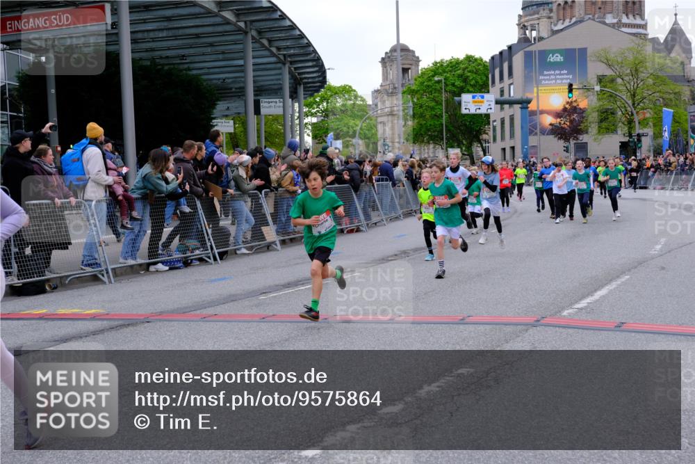 25.04.2026 - Das Zehntel Tim E. http://msf.ph/oto/9575864 25.04.2026 10:55:04 Ziel 5038, 5394, 5498, 5880, 6007, 6061, 6090, 6221, 6354, 6359, 6374, 6498, 6501, 6958, 7177, 7200, 7209, 7701, 7759, 7807, 7837, 7849, 7856, 7944, 7948, 7970 meine-sportfotos.de