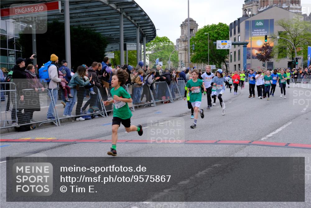 25.04.2026 - Das Zehntel Tim E. http://msf.ph/oto/9575867 25.04.2026 10:55:04 Ziel 5038, 5394, 5498, 5880, 6007, 6061, 6090, 6221, 6354, 6359, 6374, 6498, 6501, 6958, 7177, 7200, 7209, 7701, 7759, 7807, 7837, 7849, 7856, 7944, 7948, 7970 meine-sportfotos.de