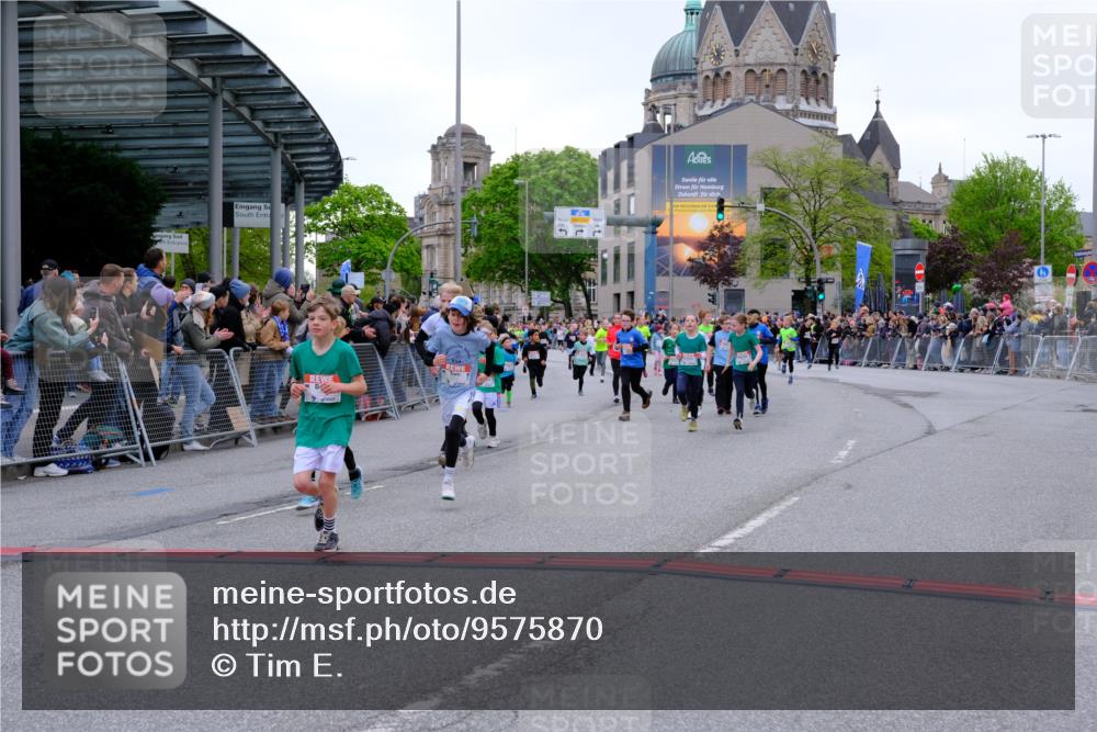 25.04.2026 - Das Zehntel Tim E. http://msf.ph/oto/9575870 25.04.2026 10:55:05 Ziel 5038, 5394, 5498, 5660, 5880, 6007, 6061, 6090, 6221, 6354, 6359, 6374, 6498, 6501, 6958, 7149, 7177, 7200, 7209, 7701, 7759, 7807, 7837, 7849, 7856, 7944, 7948, 7970 meine-sportfotos.de
