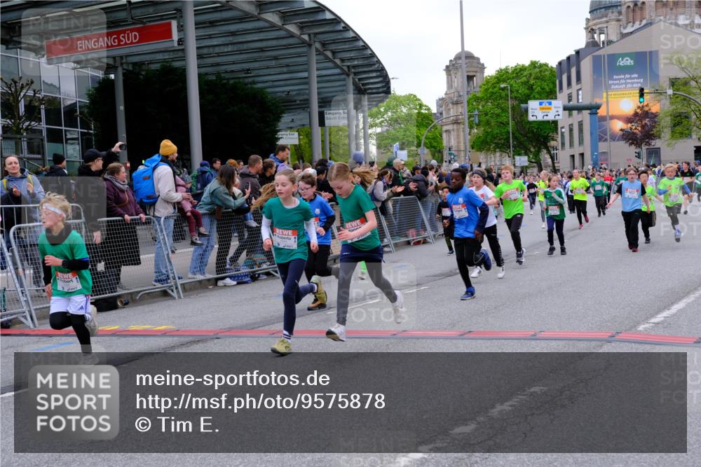 25.04.2026 - Das Zehntel Tim E. http://msf.ph/oto/9575878 25.04.2026 10:55:08 Ziel 5038, 5244, 5250, 5490, 5498, 5660, 5926, 5990, 6007, 6354, 6359, 6374, 6498, 6501, 6954, 6973, 7149, 7177, 7200, 7209, 7258, 7701, 7759, 7807, 7837, 7849, 7856, 7944, 7948, 7970 meine-sportfotos.de
