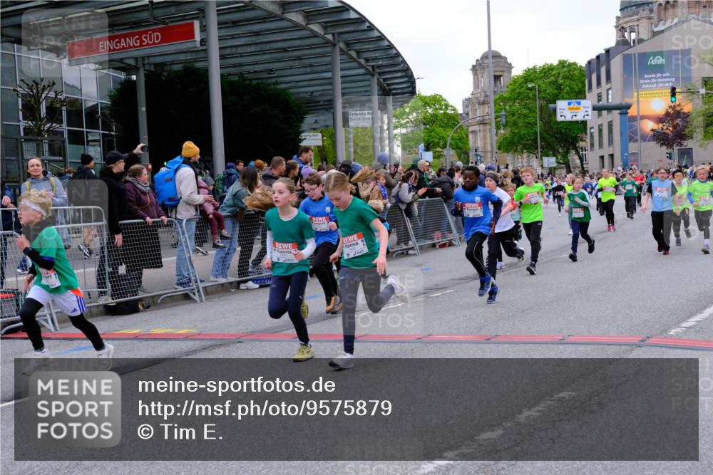 25.04.2026 - Das Zehntel Tim E. http://msf.ph/oto/9575879 25.04.2026 10:55:08 Ziel 5038, 5244, 5250, 5490, 5498, 5660, 5926, 5990, 6007, 6354, 6359, 6374, 6498, 6501, 6954, 6973, 7149, 7177, 7200, 7209, 7258, 7701, 7759, 7807, 7837, 7849, 7856, 7944, 7948, 7970 meine-sportfotos.de