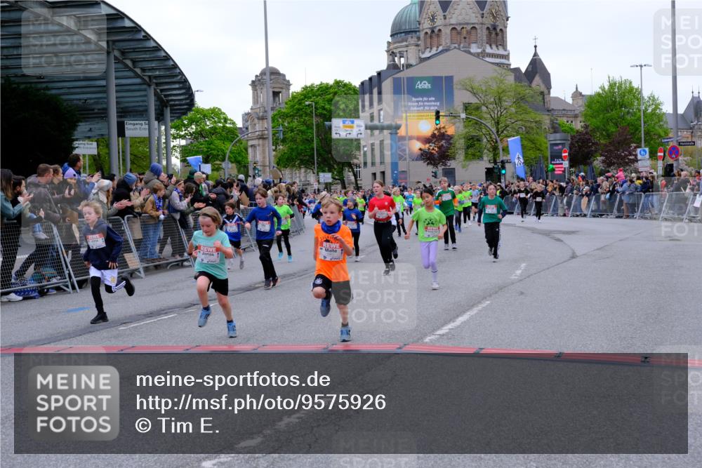 25.04.2026 - Das Zehntel Tim E. http://msf.ph/oto/9575926 25.04.2026 10:55:18 Ziel 5095, 5099, 5207, 5244, 5250, 5364, 5381, 5405, 5486, 5490, 5497, 5521, 5549, 5553, 5926, 5963, 5977, 5990, 6152, 6624, 6677, 6905, 6954, 6973, 7019, 7090, 7240, 7251, 7258, 7308, 7386, 7543, 7679, 7722, 7843, 7879, 8000 meine-sportfotos.de