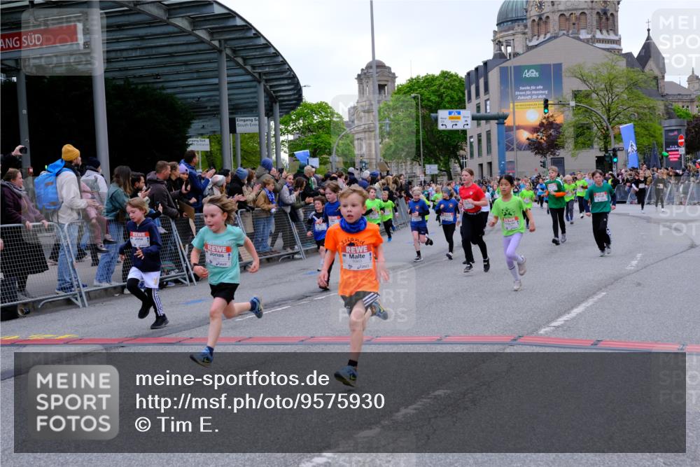 25.04.2026 - Das Zehntel Tim E. http://msf.ph/oto/9575930 25.04.2026 10:55:18 Ziel 5095, 5099, 5207, 5244, 5250, 5364, 5381, 5405, 5486, 5490, 5497, 5521, 5549, 5553, 5926, 5963, 5977, 5990, 6152, 6624, 6677, 6905, 6954, 6973, 7019, 7090, 7240, 7251, 7258, 7308, 7386, 7543, 7679, 7722, 7843, 7879, 8000 meine-sportfotos.de