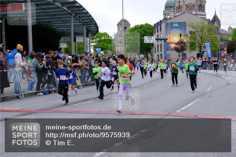 25.04.2026 - Das Zehntel Tim E. http://msf.ph/oto/9575939 25.04.2026 10:55:20 Ziel 5095, 5099, 5207, 5261, 5274, 5288, 5364, 5367, 5381, 5405, 5486, 5490, 5497, 5521, 5549, 5553, 5963, 5977, 6152, 6545, 6624, 6677, 6905, 7019, 7090, 7240, 7251, 7258, 7308, 7386, 7543, 7679, 7722, 7843, 7879, 8000 meine-sportfotos.de