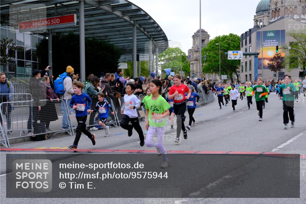 25.04.2026 - Das Zehntel Tim E. http://msf.ph/oto/9575944 25.04.2026 10:55:20 Ziel 5095, 5099, 5207, 5261, 5274, 5288, 5364, 5367, 5381, 5405, 5486, 5490, 5497, 5521, 5549, 5553, 5963, 5977, 6152, 6545, 6624, 6677, 6905, 7019, 7090, 7240, 7251, 7258, 7308, 7386, 7543, 7679, 7722, 7843, 7879, 8000 meine-sportfotos.de