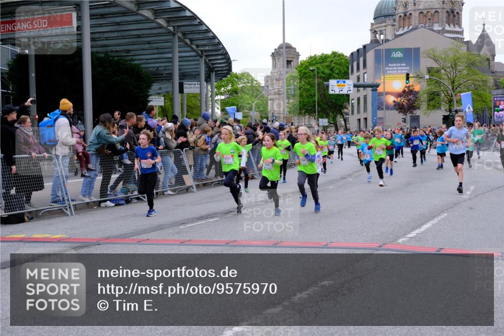 25.04.2026 - Das Zehntel Tim E. http://msf.ph/oto/9575970 25.04.2026 10:55:24 Ziel 5034, 5035, 5095, 5099, 5207, 5261, 5263, 5274, 5288, 5364, 5367, 5381, 5405, 5493, 5494, 5549, 5553, 5963, 5977, 6006, 6034, 6152, 6433, 6545, 6624, 6677, 6813, 7019, 7090, 7092, 7115, 7132, 7240, 7308, 7543, 7722, 7875, 7879, 8000, 8009 meine-sportfotos.de