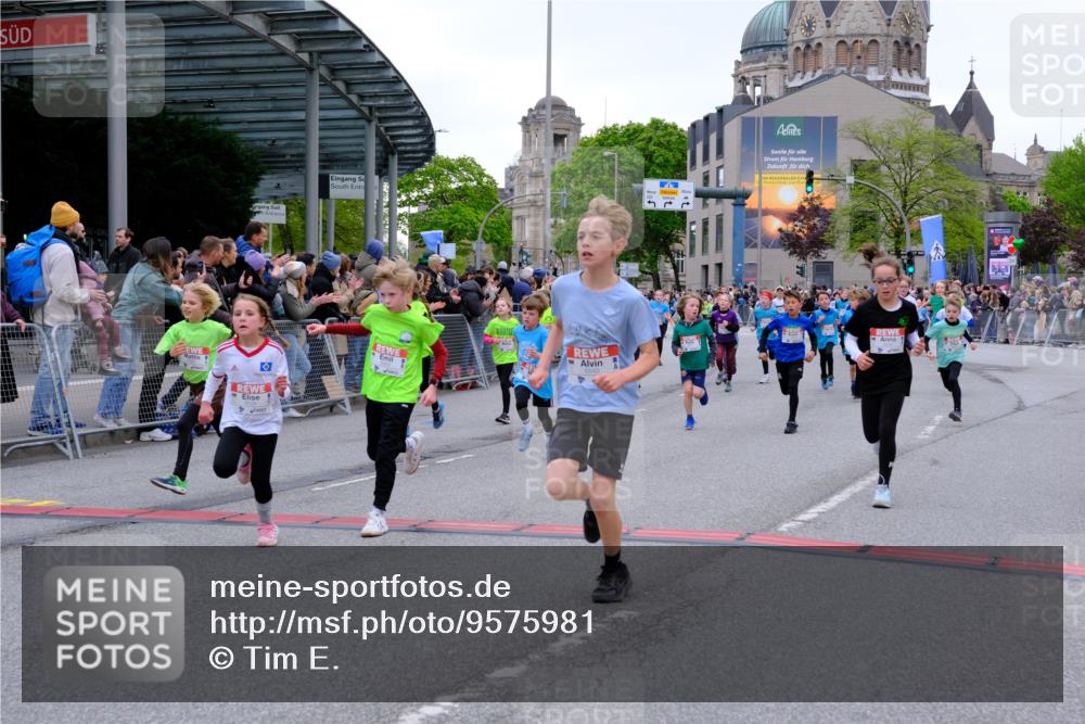 25.04.2026 - Das Zehntel Tim E. http://msf.ph/oto/9575981 25.04.2026 10:55:26 Ziel 5034, 5035, 5095, 5099, 5261, 5263, 5274, 5288, 5364, 5367, 5381, 5405, 5493, 5494, 5549, 5697, 5721, 5756, 6006, 6034, 6067, 6152, 6433, 6526, 6545, 6677, 6813, 6965, 7019, 7090, 7092, 7115, 7132, 7161, 7240, 7244, 7308, 7466, 7875, 7879, 8000, 8009 meine-sportfotos.de