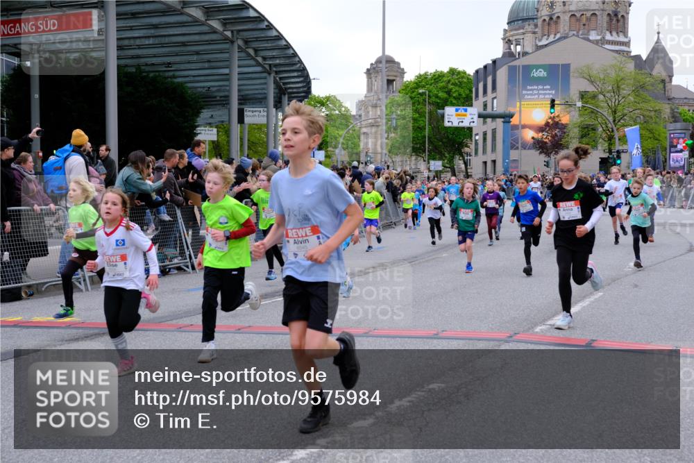 25.04.2026 - Das Zehntel Tim E. http://msf.ph/oto/9575984 25.04.2026 10:55:26 Ziel 5034, 5035, 5095, 5099, 5261, 5263, 5274, 5288, 5364, 5367, 5381, 5405, 5493, 5494, 5549, 5697, 5721, 5756, 6006, 6034, 6067, 6152, 6433, 6526, 6545, 6677, 6813, 6965, 7019, 7090, 7092, 7115, 7132, 7161, 7240, 7244, 7308, 7466, 7875, 7879, 8000, 8009 meine-sportfotos.de