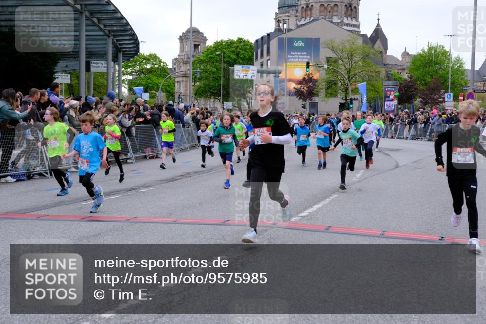 25.04.2026 - Das Zehntel Tim E. http://msf.ph/oto/9575985 25.04.2026 10:55:27 Ziel 5034, 5035, 5039, 5095, 5099, 5261, 5263, 5274, 5288, 5364, 5367, 5381, 5405, 5493, 5494, 5549, 5697, 5721, 5756, 5791, 6006, 6034, 6067, 6152, 6433, 6526, 6545, 6813, 6952, 6953, 6965, 6999, 7019, 7090, 7092, 7115, 7132, 7161, 7228, 7240, 7244, 7308, 7466, 7518, 7875, 7879, 8000, 8009 meine-sportfotos.de