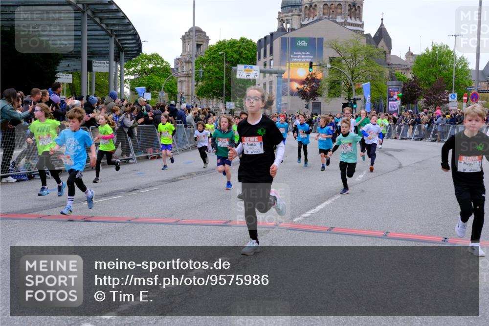 25.04.2026 - Das Zehntel Tim E. http://msf.ph/oto/9575986 25.04.2026 10:55:27 Ziel 5034, 5035, 5039, 5095, 5099, 5261, 5263, 5274, 5288, 5364, 5367, 5381, 5405, 5493, 5494, 5549, 5697, 5721, 5756, 5791, 6006, 6034, 6067, 6152, 6433, 6526, 6545, 6813, 6952, 6953, 6965, 6999, 7019, 7090, 7092, 7115, 7132, 7161, 7228, 7240, 7244, 7308, 7466, 7518, 7875, 7879, 8000, 8009 meine-sportfotos.de