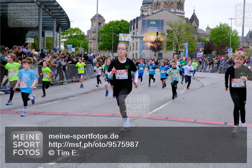 25.04.2026 - Das Zehntel Tim E. http://msf.ph/oto/9575987 25.04.2026 10:55:27 Ziel 5034, 5035, 5039, 5095, 5099, 5261, 5263, 5274, 5288, 5364, 5367, 5381, 5405, 5493, 5494, 5549, 5697, 5721, 5756, 5791, 6006, 6034, 6067, 6152, 6433, 6526, 6545, 6813, 6952, 6953, 6965, 6999, 7019, 7090, 7092, 7115, 7132, 7161, 7228, 7240, 7244, 7308, 7466, 7518, 7875, 7879, 8000, 8009 meine-sportfotos.de