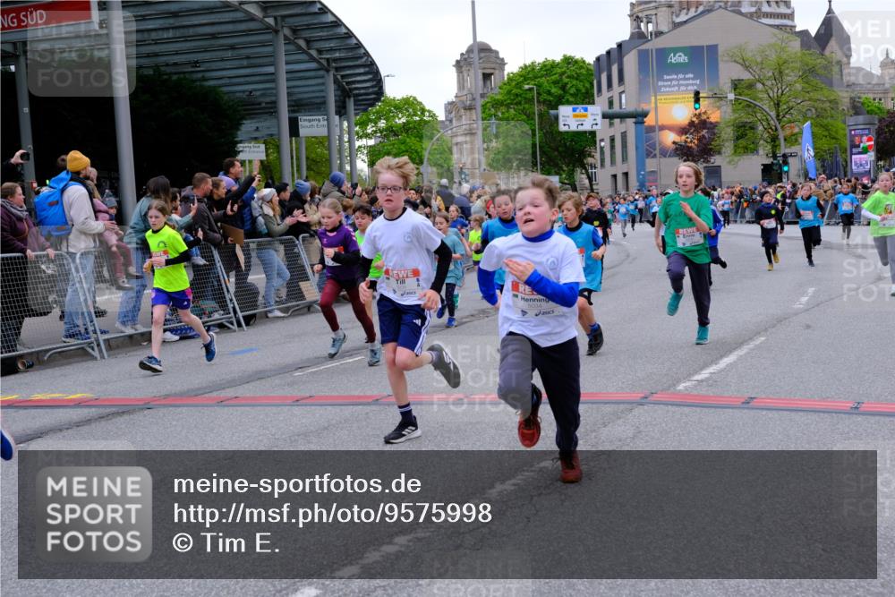 25.04.2026 - Das Zehntel Tim E. http://msf.ph/oto/9575998 25.04.2026 10:55:29 Ziel 5034, 5035, 5039, 5095, 5261, 5263, 5274, 5288, 5364, 5367, 5420, 5443, 5493, 5494, 5549, 5697, 5721, 5747, 5756, 5791, 6006, 6034, 6067, 6433, 6526, 6545, 6552, 6586, 6813, 6871, 6876, 6884, 6952, 6953, 6965, 6999, 7019, 7092, 7115, 7132, 7161, 7228, 7240, 7244, 7466, 7518, 7875, 7879, 8009 meine-sportfotos.de