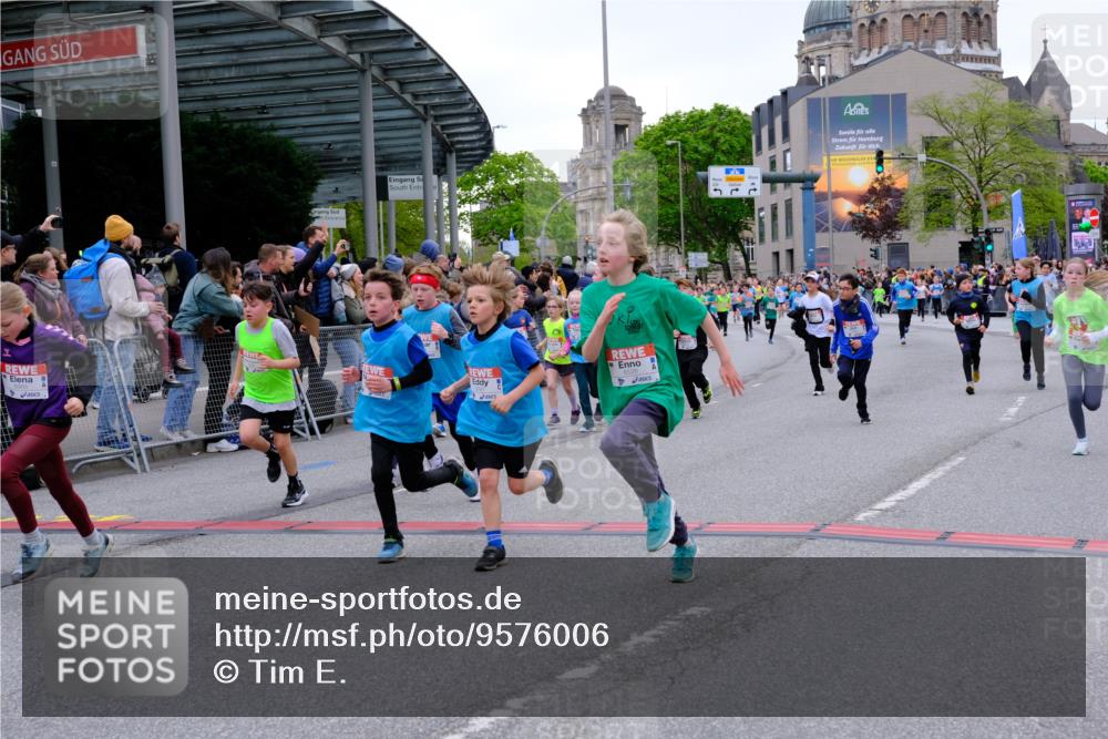 25.04.2026 - Das Zehntel Tim E. http://msf.ph/oto/9576006 25.04.2026 10:55:30 Ziel 5034, 5035, 5039, 5095, 5261, 5263, 5274, 5288, 5367, 5420, 5443, 5493, 5494, 5578, 5583, 5696, 5697, 5721, 5747, 5756, 5791, 6006, 6034, 6067, 6412, 6433, 6526, 6545, 6552, 6586, 6813, 6871, 6876, 6884, 6952, 6953, 6965, 6999, 7019, 7092, 7115, 7132, 7161, 7228, 7244, 7466, 7518, 7875, 8009 meine-sportfotos.de