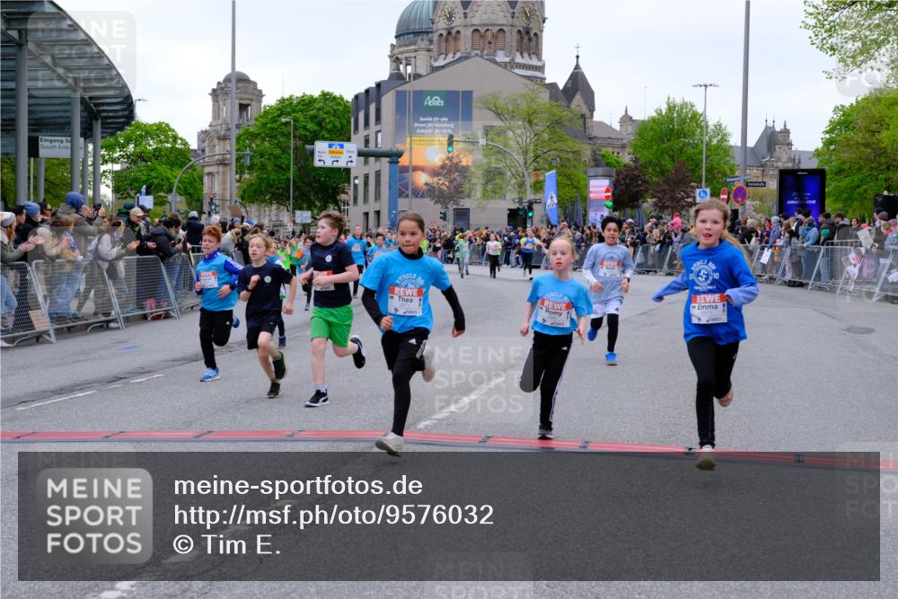 25.04.2026 - Das Zehntel Tim E. http://msf.ph/oto/9576032 25.04.2026 10:55:34 Ziel 5034, 5035, 5039, 5195, 5420, 5443, 5578, 5583, 5696, 5697, 5721, 5747, 5756, 5790, 5791, 6006, 6034, 6067, 6412, 6433, 6526, 6552, 6586, 6813, 6871, 6876, 6884, 6946, 6952, 6953, 6965, 6999, 7115, 7132, 7161, 7228, 7244, 7466, 7518, 7835, 7875 meine-sportfotos.de