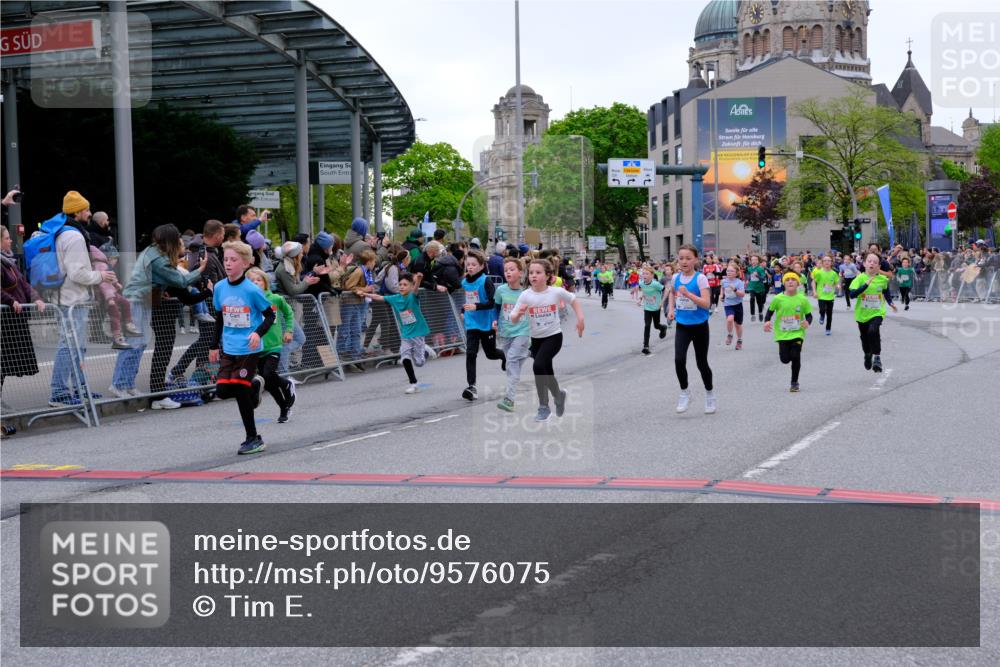 25.04.2026 - Das Zehntel Tim E. http://msf.ph/oto/9576075 25.04.2026 10:55:41 Ziel 5195, 5226, 5229, 5257, 5420, 5576, 5578, 5583, 5696, 5741, 5790, 5872, 5978, 6010, 6014, 6025, 6074, 6093, 6385, 6412, 6871, 6876, 6884, 6886, 6939, 6946, 7267, 7835, 7903, 8007 meine-sportfotos.de