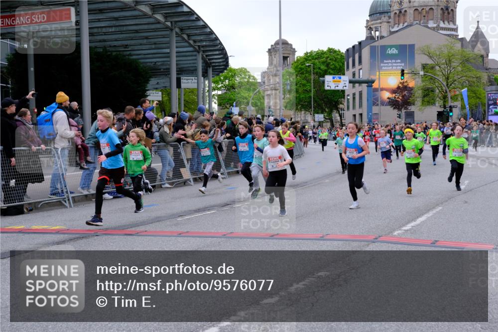 25.04.2026 - Das Zehntel Tim E. http://msf.ph/oto/9576077 25.04.2026 10:55:42 Ziel 5195, 5226, 5229, 5257, 5576, 5578, 5583, 5696, 5741, 5790, 5872, 5978, 6010, 6014, 6025, 6074, 6093, 6385, 6412, 6429, 6886, 6939, 6946, 7267, 7827, 7835, 7903, 8007 meine-sportfotos.de