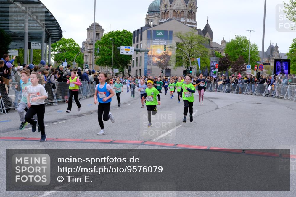 25.04.2026 - Das Zehntel Tim E. http://msf.ph/oto/9576079 25.04.2026 10:55:42 Ziel 5195, 5226, 5229, 5257, 5576, 5578, 5583, 5696, 5741, 5790, 5872, 5978, 6010, 6014, 6025, 6074, 6093, 6385, 6412, 6429, 6886, 6939, 6946, 7267, 7827, 7835, 7903, 8007 meine-sportfotos.de