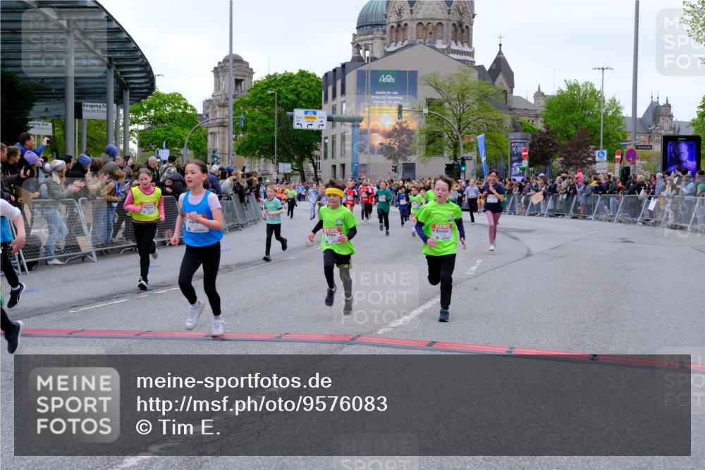 25.04.2026 - Das Zehntel Tim E. http://msf.ph/oto/9576083 25.04.2026 10:55:43 Ziel 5195, 5226, 5229, 5257, 5576, 5741, 5790, 5872, 5978, 6010, 6014, 6025, 6074, 6093, 6385, 6429, 6886, 6939, 6946, 7267, 7801, 7803, 7827, 7835, 7903, 8007 meine-sportfotos.de