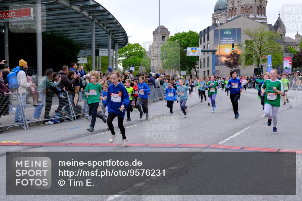 25.04.2026 - Das Zehntel Tim E. http://msf.ph/oto/9576231 25.04.2026 10:56:06 Ziel 5017, 5080, 5156, 5161, 5167, 5412, 5426, 5449, 5585, 5646, 5692, 5711, 5783, 5784, 5870, 5896, 5904, 6085, 6164, 6293, 6307, 6475, 6506, 6702, 6705, 6735, 6761, 6842, 6875, 6918, 6980, 7074, 7203, 7226, 7266, 7326, 7363, 7389, 7390, 7498, 7508, 7552, 7555, 7605, 7632, 7638, 7818, 7821, 7842, 7943, 7978, 8012, 8028, 8066 meine-sportfotos.de