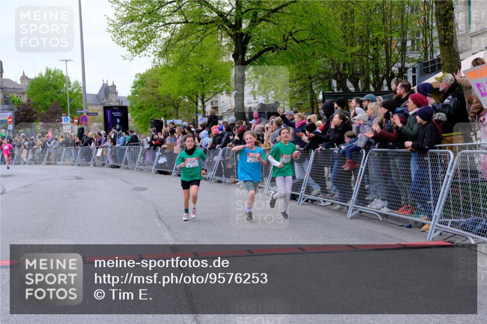25.04.2026 - Das Zehntel Tim E. http://msf.ph/oto/9576253 25.04.2026 10:56:11 Ziel 5017, 5161, 5167, 5239, 5268, 5412, 5426, 5434, 5449, 5480, 5509, 5760, 5783, 5784, 5896, 5904, 6085, 6164, 6293, 6307, 6488, 6495, 6504, 6506, 6515, 6735, 6761, 6842, 6875, 6980, 7047, 7053, 7326, 7363, 7390, 7498, 7508, 7552, 7605, 7632, 7818, 7943, 7978, 8028, 8034, 8038 meine-sportfotos.de