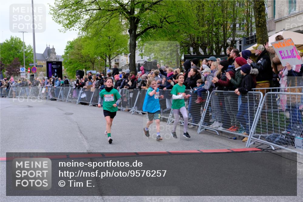 25.04.2026 - Das Zehntel Tim E. http://msf.ph/oto/9576257 25.04.2026 10:56:12 Ziel 5017, 5167, 5239, 5268, 5412, 5426, 5434, 5449, 5480, 5509, 5534, 5601, 5760, 5783, 5784, 5896, 5904, 6085, 6164, 6293, 6300, 6307, 6488, 6495, 6504, 6506, 6515, 6558, 6734, 6735, 6761, 6980, 7047, 7053, 7326, 7363, 7390, 7508, 7605, 7632, 7818, 7943, 7978, 8034, 8038 meine-sportfotos.de