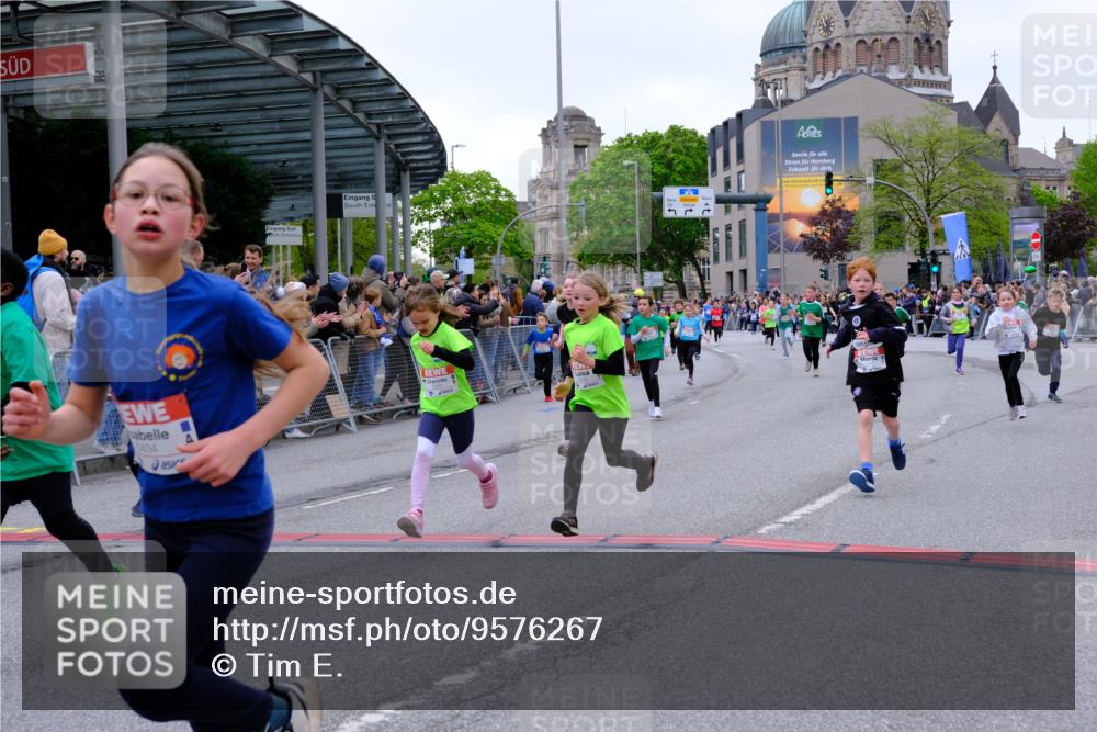 25.04.2026 - Das Zehntel Tim E. http://msf.ph/oto/9576267 25.04.2026 10:56:14 Ziel 5017, 5239, 5268, 5426, 5434, 5449, 5480, 5509, 5523, 5534, 5601, 5760, 5894, 5896, 5904, 5909, 6082, 6085, 6164, 6293, 6300, 6307, 6488, 6495, 6504, 6506, 6515, 6558, 6734, 6735, 6761, 6980, 7047, 7053, 7326, 7363, 7390, 7508, 7605, 7632, 7818, 7978, 8034, 8038 meine-sportfotos.de