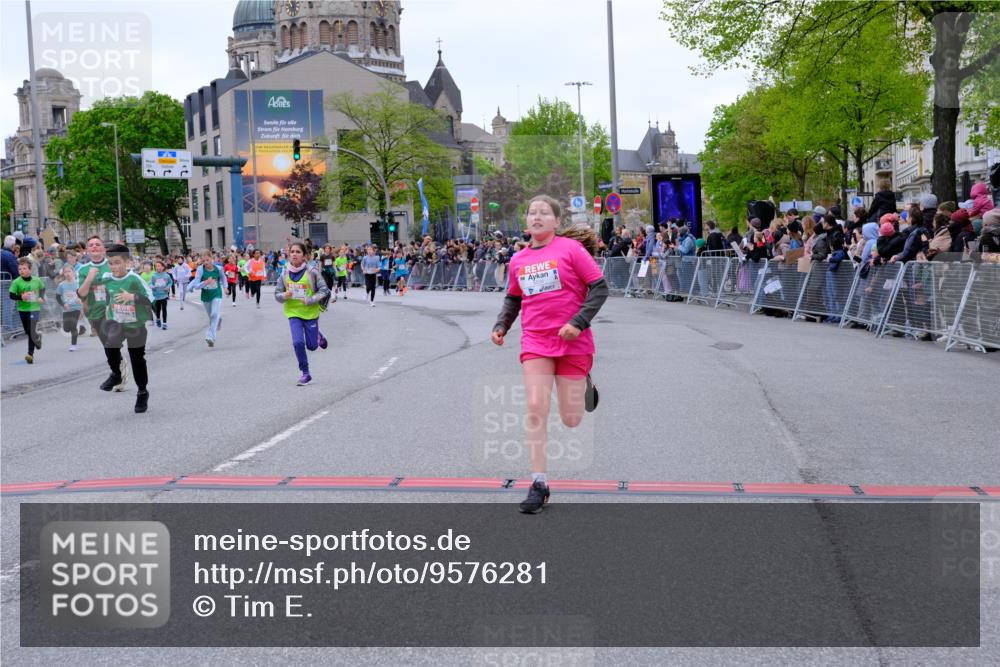 25.04.2026 - Das Zehntel Tim E. http://msf.ph/oto/9576281 25.04.2026 10:56:17 Ziel 5239, 5268, 5434, 5480, 5509, 5523, 5534, 5601, 5760, 5894, 5909, 6082, 6085, 6300, 6488, 6495, 6504, 6515, 6558, 6734, 6980, 7047, 7053, 7328, 7390, 7574, 7605, 7632, 7988, 8034, 8038 meine-sportfotos.de