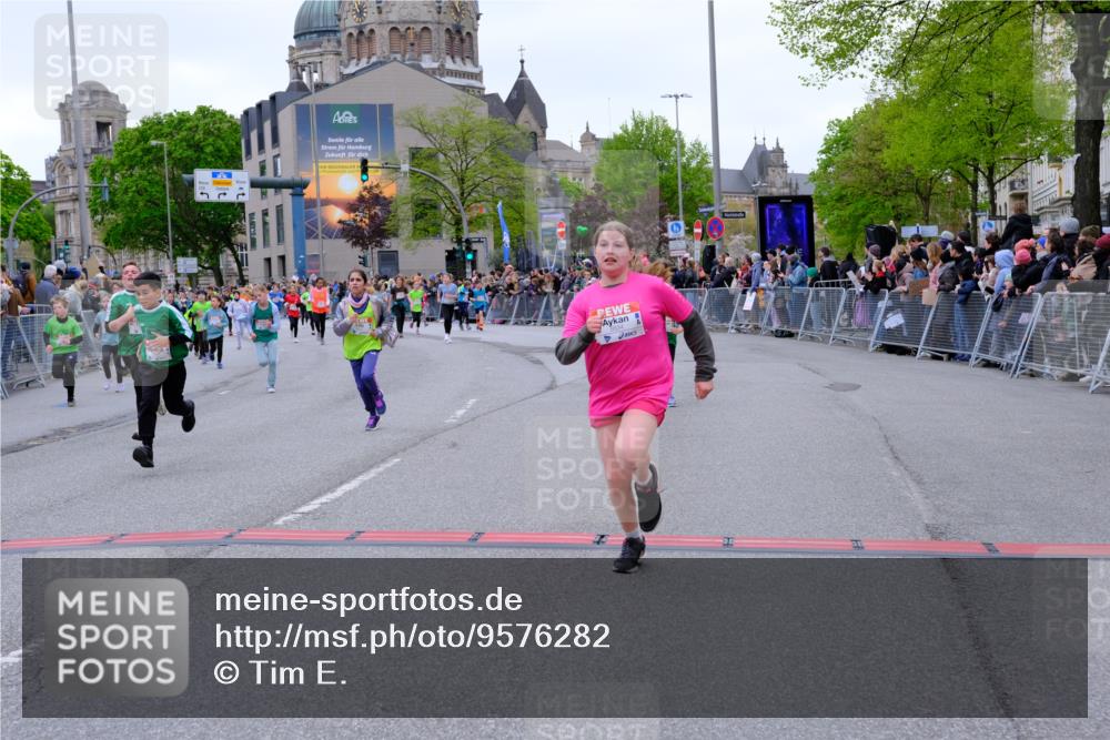 25.04.2026 - Das Zehntel Tim E. http://msf.ph/oto/9576282 25.04.2026 10:56:17 Ziel 5239, 5268, 5434, 5480, 5509, 5523, 5534, 5601, 5760, 5894, 5909, 6082, 6085, 6300, 6488, 6495, 6504, 6515, 6558, 6734, 6980, 7047, 7053, 7328, 7390, 7574, 7605, 7632, 7988, 8034, 8038 meine-sportfotos.de