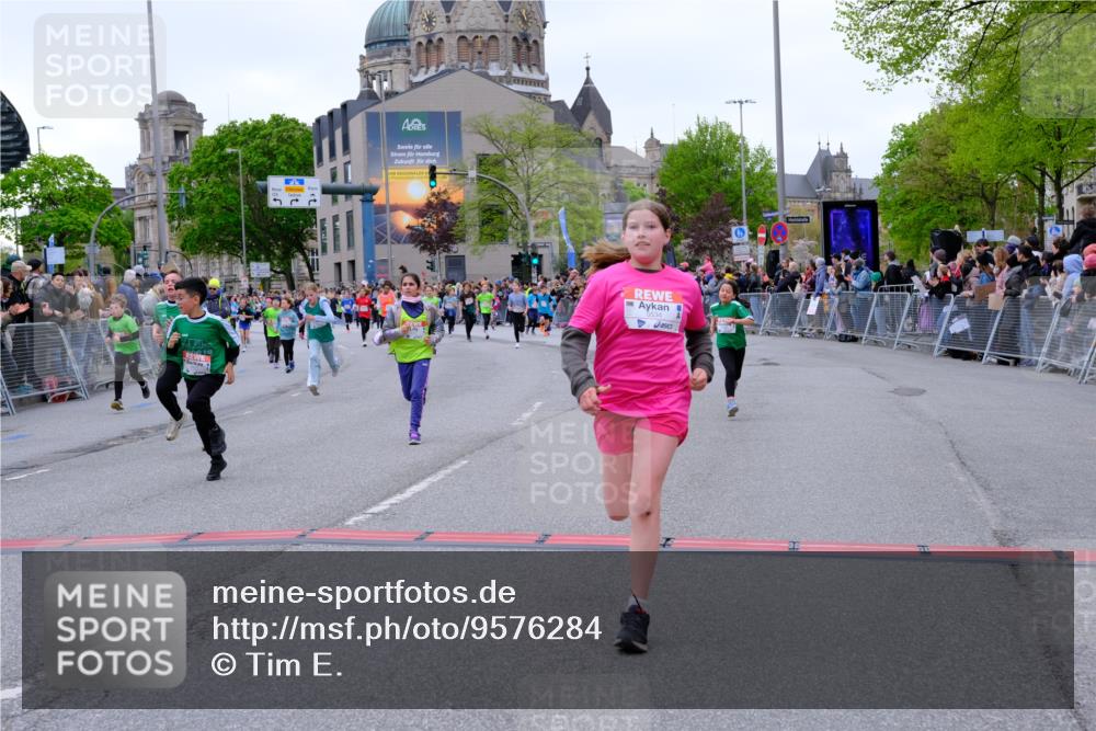 25.04.2026 - Das Zehntel Tim E. http://msf.ph/oto/9576284 25.04.2026 10:56:18 Ziel 5239, 5268, 5434, 5480, 5509, 5523, 5534, 5601, 5760, 5894, 5909, 6082, 6300, 6488, 6495, 6504, 6515, 6558, 6734, 7047, 7053, 7328, 7390, 7574, 7988, 8034, 8038 meine-sportfotos.de