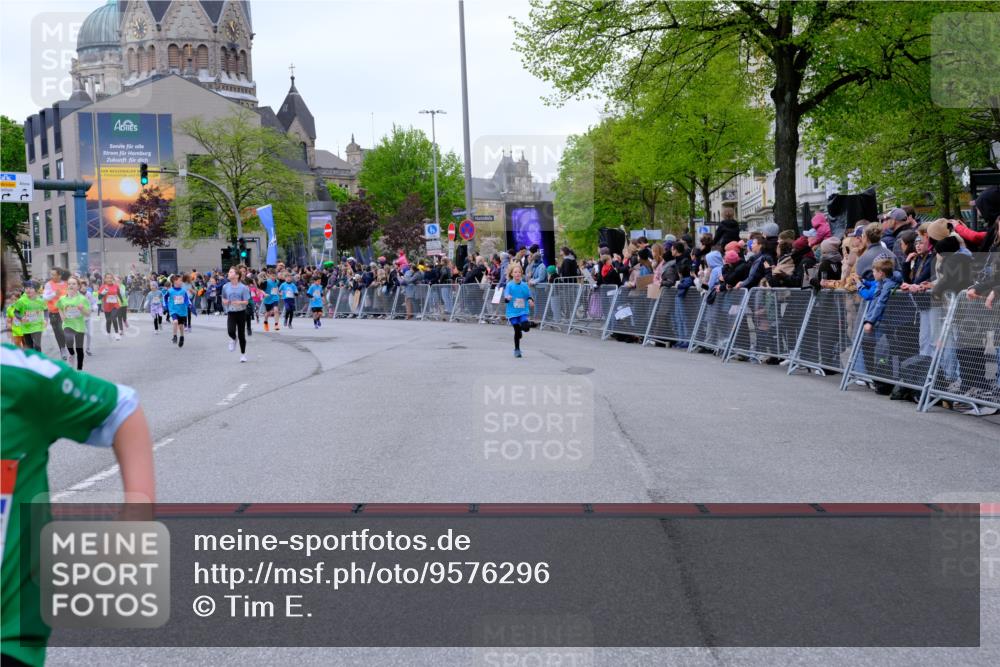 25.04.2026 - Das Zehntel Tim E. http://msf.ph/oto/9576296 25.04.2026 10:56:21 Ziel 5003, 5239, 5268, 5469, 5480, 5509, 5523, 5534, 5601, 5671, 5828, 5894, 5909, 6082, 6157, 6230, 6300, 6416, 6504, 6558, 6675, 6734, 7047, 7052, 7211, 7316, 7328, 7405, 7429, 7574, 7988, 8034, 8038 meine-sportfotos.de