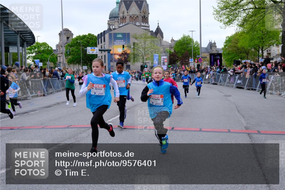 25.04.2026 - Das Zehntel Tim E. http://msf.ph/oto/9576401 25.04.2026 10:56:46 Ziel 5441, 5531, 5617, 5657, 5661, 5709, 5746, 5749, 5764, 5854, 5855, 5856, 5913, 5929, 6118, 6149, 6207, 6279, 6294, 6309, 6502, 6530, 6551, 6619, 6627, 6628, 6637, 6644, 6645, 6646, 6652, 6655, 6670, 6859, 6873, 6882, 6903, 6915, 6996, 7008, 7072, 7125, 7141, 7576, 7594, 7607, 7665, 7714, 7727, 7802, 7888, 7932, 7947, 7959, 8035 meine-sportfotos.de