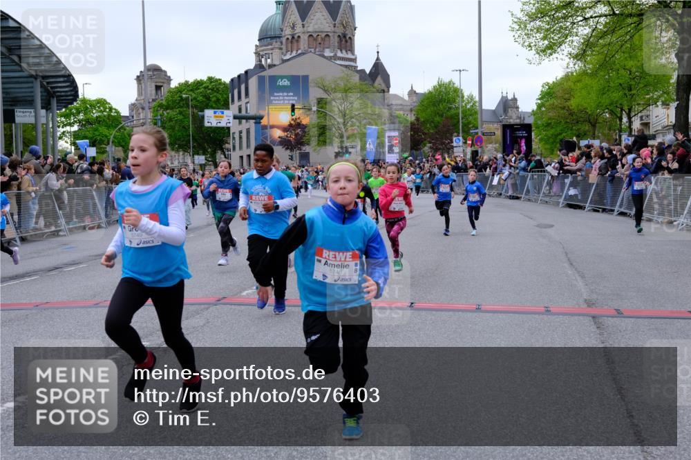 25.04.2026 - Das Zehntel Tim E. http://msf.ph/oto/9576403 25.04.2026 10:56:46 Ziel 5441, 5531, 5617, 5657, 5661, 5709, 5746, 5749, 5764, 5854, 5855, 5856, 5913, 5929, 6118, 6149, 6207, 6279, 6294, 6309, 6502, 6530, 6551, 6619, 6627, 6628, 6637, 6644, 6645, 6646, 6652, 6655, 6670, 6859, 6873, 6882, 6903, 6915, 6996, 7008, 7072, 7125, 7141, 7576, 7594, 7607, 7665, 7714, 7727, 7802, 7888, 7932, 7947, 7959, 8035 meine-sportfotos.de