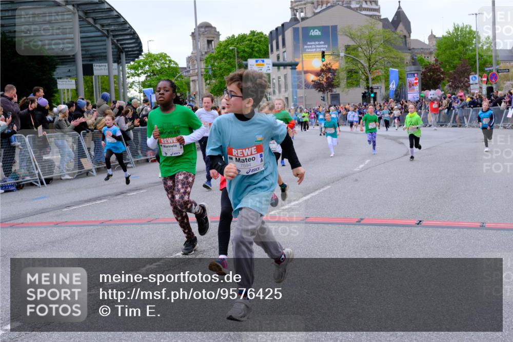 25.04.2026 - Das Zehntel Tim E. http://msf.ph/oto/9576425 25.04.2026 10:56:51 Ziel 5097, 5102, 5441, 5531, 5561, 5617, 5735, 5746, 5749, 5780, 5789, 5859, 5861, 5867, 5913, 5929, 6118, 6143, 6215, 6294, 6309, 6530, 6551, 6619, 6627, 6637, 6646, 6655, 6670, 6859, 6882, 6903, 6915, 6996, 7008, 7072, 7141, 7302, 7576, 7594, 7607, 7714, 7727, 7811, 7888, 7932, 7947, 7959, 8035 meine-sportfotos.de
