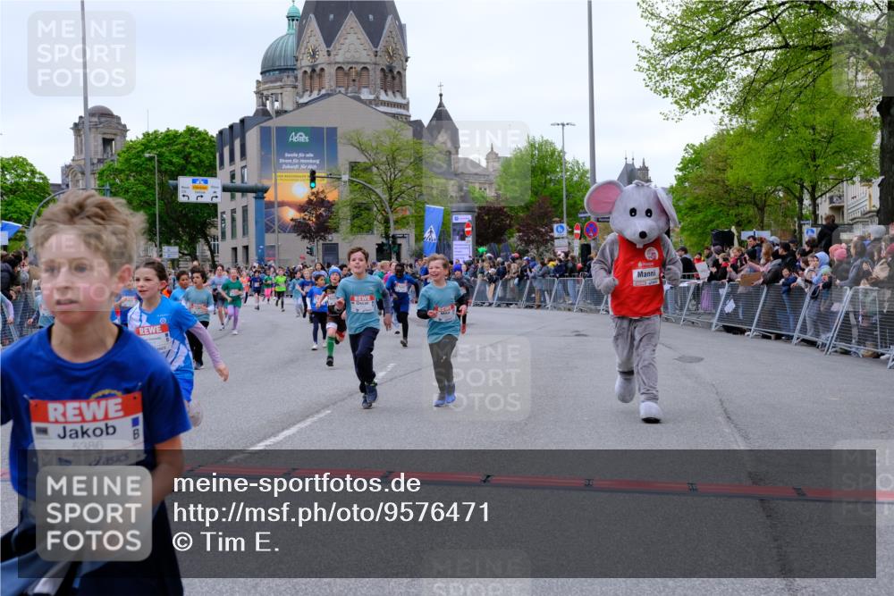 25.04.2026 - Das Zehntel Tim E. http://msf.ph/oto/9576471 25.04.2026 10:57:02 Ziel 5093, 5290, 5308, 5386, 5463, 5735, 5804, 5839, 5861, 6122, 6126, 6130, 6132, 6133, 6143, 6228, 6234, 6275, 6280, 6820, 6852, 6861, 6891, 7060, 7291, 7497, 7509, 7537, 7553, 7557, 7560, 7639, 7705, 7711, 7861, 8020 meine-sportfotos.de