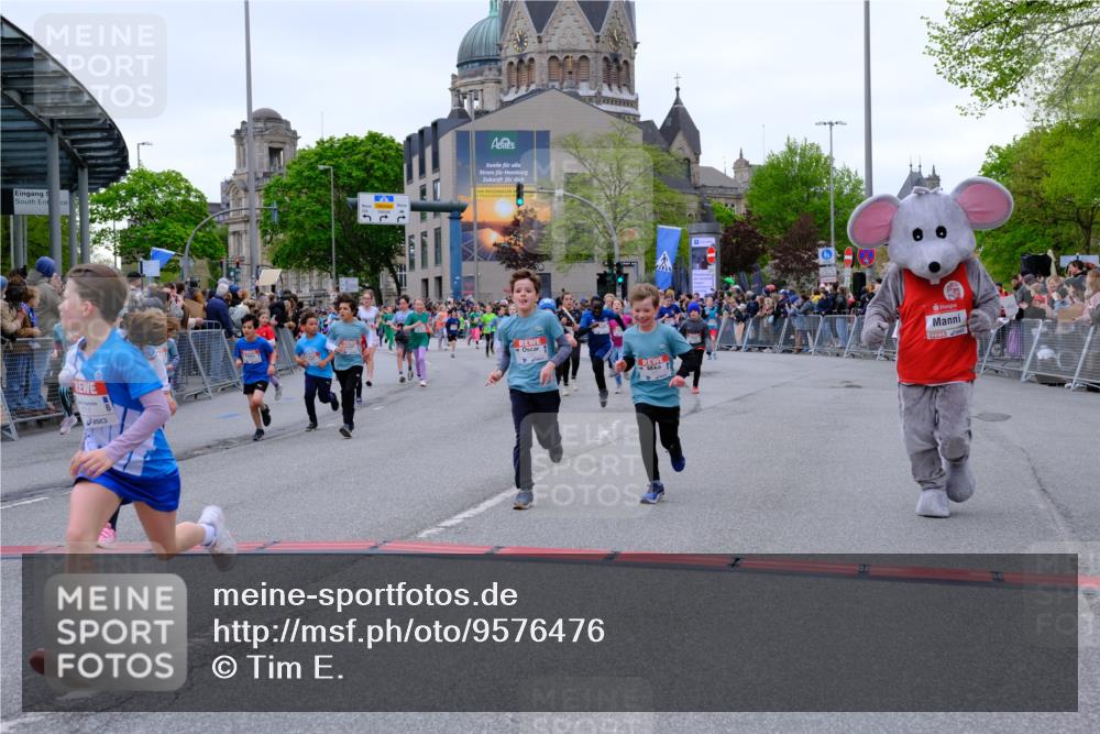 25.04.2026 - Das Zehntel Tim E. http://msf.ph/oto/9576476 25.04.2026 10:57:02 Ziel 5093, 5290, 5308, 5386, 5463, 5735, 5804, 5839, 5861, 6122, 6126, 6130, 6132, 6133, 6143, 6228, 6234, 6275, 6280, 6820, 6852, 6861, 6891, 7060, 7291, 7497, 7509, 7537, 7553, 7557, 7560, 7639, 7705, 7711, 7861, 8020 meine-sportfotos.de