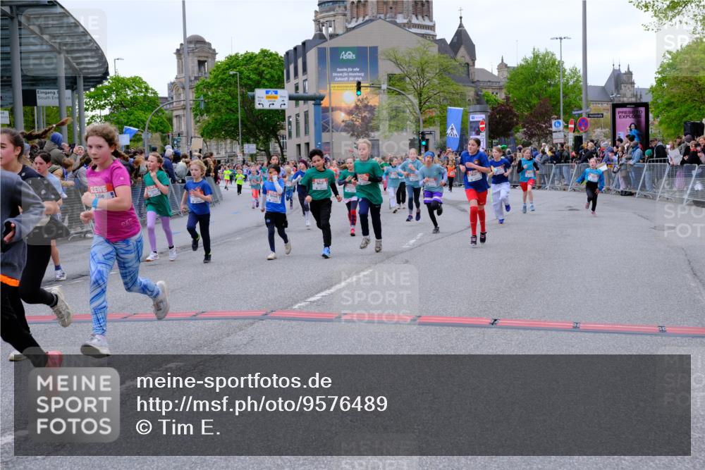 25.04.2026 - Das Zehntel Tim E. http://msf.ph/oto/9576489 25.04.2026 10:57:07 Ziel 5093, 5290, 5308, 5384, 5386, 5401, 5419, 5437, 5451, 5463, 5678, 5830, 6004, 6122, 6126, 6228, 6234, 6275, 6280, 6330, 6413, 6820, 6852, 6861, 7060, 7291, 7497, 7509, 7537, 7553, 7557, 7560, 7575, 7583, 7639, 7705, 7711, 7853, 7861, 7926, 7962, 7987, 8020 meine-sportfotos.de