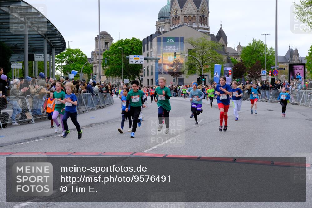 25.04.2026 - Das Zehntel Tim E. http://msf.ph/oto/9576491 25.04.2026 10:57:07 Ziel 5093, 5290, 5308, 5384, 5386, 5401, 5419, 5437, 5451, 5463, 5678, 5830, 6004, 6122, 6126, 6228, 6234, 6275, 6280, 6330, 6413, 6820, 6852, 6861, 7060, 7291, 7497, 7509, 7537, 7553, 7557, 7560, 7575, 7583, 7639, 7705, 7711, 7853, 7861, 7926, 7962, 7987, 8020 meine-sportfotos.de