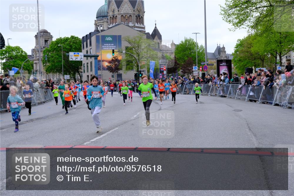25.04.2026 - Das Zehntel Tim E. http://msf.ph/oto/9576518 25.04.2026 10:57:13 Ziel 5302, 5374, 5384, 5401, 5409, 5419, 5437, 5451, 5528, 5678, 5821, 5830, 5831, 6004, 6122, 6126, 6228, 6234, 6275, 6330, 6413, 7065, 7079, 7224, 7374, 7377, 7396, 7398, 7401, 7406, 7427, 7455, 7464, 7506, 7575, 7583, 7853, 7926, 7958, 7962, 7987 meine-sportfotos.de