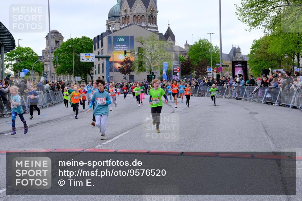 25.04.2026 - Das Zehntel Tim E. http://msf.ph/oto/9576520 25.04.2026 10:57:13 Ziel 5302, 5374, 5384, 5401, 5409, 5419, 5437, 5451, 5528, 5678, 5821, 5830, 5831, 6004, 6122, 6126, 6228, 6234, 6275, 6330, 6413, 7065, 7079, 7224, 7374, 7377, 7396, 7398, 7401, 7406, 7427, 7455, 7464, 7506, 7575, 7583, 7853, 7926, 7958, 7962, 7987 meine-sportfotos.de