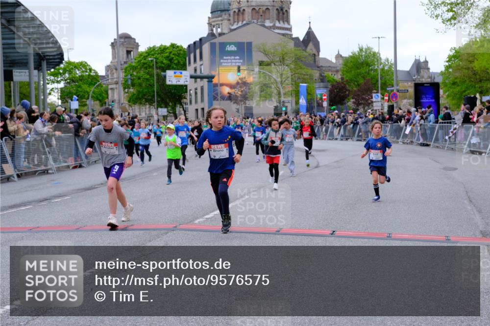 25.04.2026 - Das Zehntel Tim E. http://msf.ph/oto/9576575 25.04.2026 10:57:24 Ziel 5013, 5333, 5338, 5417, 5442, 5522, 5528, 5619, 5818, 5821, 5831, 5955, 6120, 6134, 6138, 6169, 6175, 6235, 6335, 6630, 6728, 6737, 6751, 6877, 6901, 7070, 7134, 7222, 7224, 7374, 7377, 7396, 7401, 7413, 7682, 7867, 7958, 8016, 8046, 8047 meine-sportfotos.de