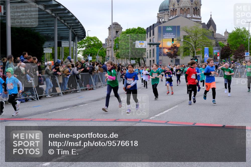25.04.2026 - Das Zehntel Tim E. http://msf.ph/oto/9576618 25.04.2026 10:57:31 Ziel 5047, 5135, 5333, 5338, 5417, 5430, 5442, 5535, 5537, 5540, 5545, 5546, 5547, 5619, 5818, 5955, 5967, 6120, 6134, 6171, 6181, 6235, 6328, 6335, 6338, 6622, 6625, 6630, 6639, 6640, 6888, 6899, 6904, 7070, 7682, 7867, 7906, 8014, 8016, 8029, 8046, 8047 meine-sportfotos.de
