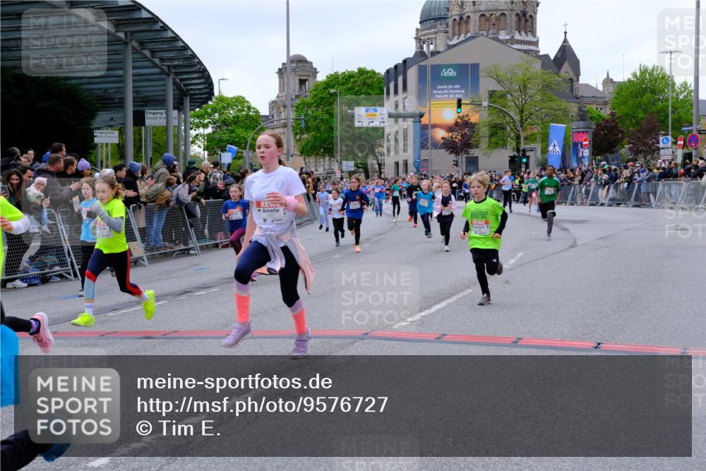 25.04.2026 - Das Zehntel Tim E. http://msf.ph/oto/9576727 25.04.2026 10:57:52 Ziel 5002, 5372, 5377, 5395, 5404, 5472, 5476, 5532, 5568, 5616, 5665, 5677, 5806, 5810, 5816, 5832, 5973, 6408, 6411, 6458, 6603, 6634, 6708, 6715, 6747, 6749, 6892, 6893, 7037, 7231, 7242, 7322, 7694, 7796, 7895, 8002, 8005 meine-sportfotos.de