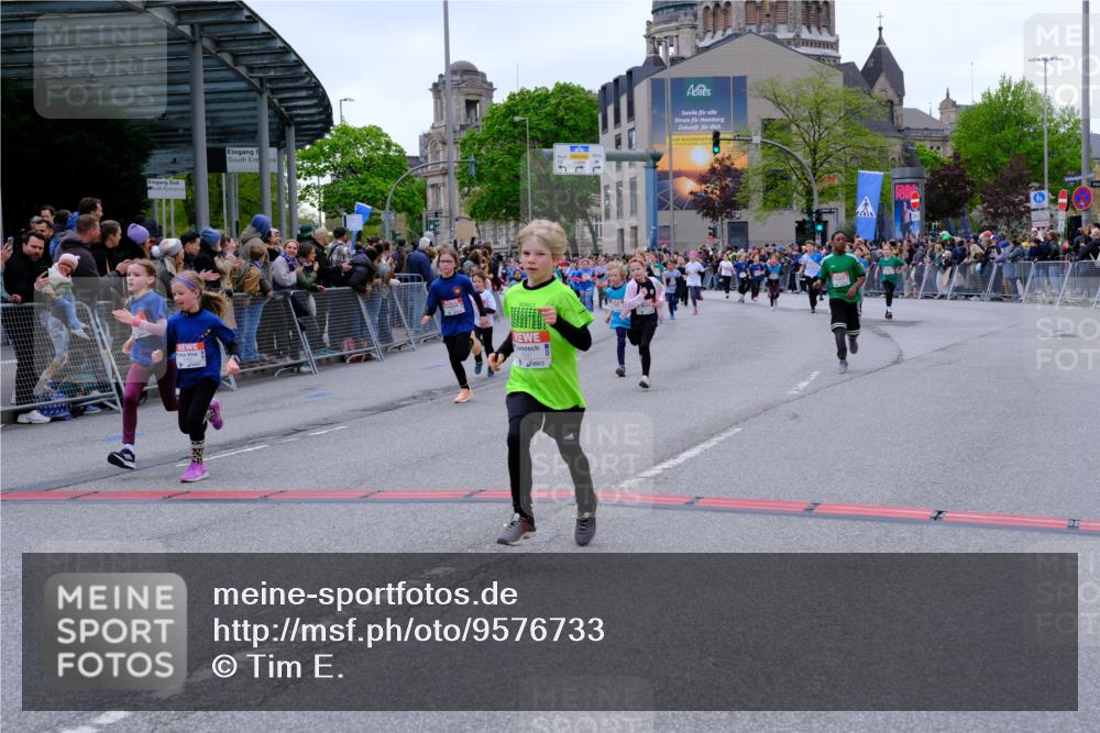 25.04.2026 - Das Zehntel Tim E. http://msf.ph/oto/9576733 25.04.2026 10:57:53 Ziel 5002, 5377, 5395, 5404, 5472, 5476, 5532, 5568, 5616, 5665, 5677, 5806, 5810, 5816, 5973, 6408, 6411, 6458, 6603, 6708, 6715, 6747, 6749, 6892, 6893, 7037, 7231, 7242, 7322, 7796, 7895, 8002, 8005 meine-sportfotos.de