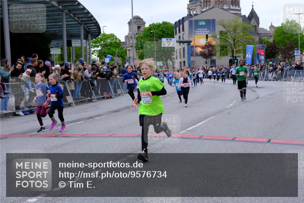 25.04.2026 - Das Zehntel Tim E. http://msf.ph/oto/9576734 25.04.2026 10:57:53 Ziel 5002, 5377, 5395, 5404, 5472, 5476, 5532, 5568, 5616, 5665, 5677, 5806, 5810, 5816, 5973, 6408, 6411, 6458, 6603, 6708, 6715, 6747, 6749, 6892, 6893, 7037, 7231, 7242, 7322, 7796, 7895, 8002, 8005 meine-sportfotos.de