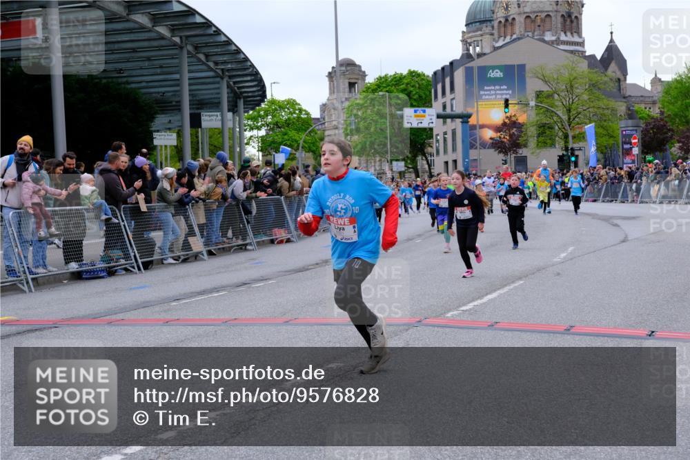 25.04.2026 - Das Zehntel Tim E. http://msf.ph/oto/9576828 25.04.2026 10:58:11 Ziel 5153, 5159, 5166, 5185, 5341, 5366, 5373, 5392, 5556, 5938, 6319, 6348, 6356, 6367, 6576, 6600, 6609, 6662, 6678, 6681, 6809, 6837, 6848, 6921, 7301, 7318, 7356, 7532, 7673, 7677, 7915 meine-sportfotos.de