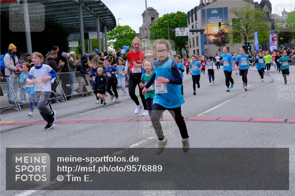 25.04.2026 - Das Zehntel Tim E. http://msf.ph/oto/9576889 25.04.2026 10:58:21 Ziel 5137, 5166, 5212, 5341, 5375, 5648, 5680, 5694, 5731, 5750, 5757, 5814, 5850, 5862, 5933, 6191, 6199, 6319, 6361, 6489, 6538, 6647, 6723, 6786, 6802, 6809, 6810, 6843, 6860, 6878, 6902, 6930, 6932, 6961, 7042, 7144, 7230, 7236, 7356, 7417, 7565, 7595, 7613, 7790, 8071, 10162 meine-sportfotos.de