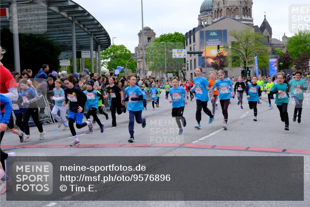 25.04.2026 - Das Zehntel Tim E. http://msf.ph/oto/9576896 25.04.2026 10:58:22 Ziel 5137, 5166, 5212, 5375, 5499, 5648, 5680, 5694, 5731, 5750, 5757, 5814, 5850, 5862, 5933, 6191, 6199, 6319, 6351, 6361, 6489, 6538, 6647, 6723, 6786, 6802, 6809, 6810, 6843, 6860, 6878, 6902, 6930, 6932, 6961, 7042, 7144, 7230, 7236, 7294, 7297, 7356, 7417, 7565, 7595, 7613, 7790, 8071, 10162 meine-sportfotos.de