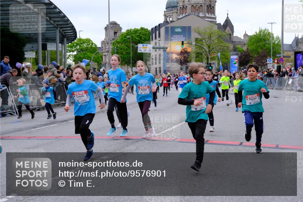25.04.2026 - Das Zehntel Tim E. http://msf.ph/oto/9576901 25.04.2026 10:58:23 Ziel 5137, 5212, 5375, 5499, 5648, 5680, 5694, 5731, 5750, 5757, 5814, 5850, 5862, 5933, 6191, 6199, 6351, 6361, 6489, 6538, 6647, 6723, 6786, 6802, 6810, 6843, 6860, 6878, 6902, 6930, 6932, 6961, 7042, 7144, 7230, 7236, 7294, 7297, 7417, 7551, 7565, 7595, 7613, 7790, 8071, 10162 meine-sportfotos.de